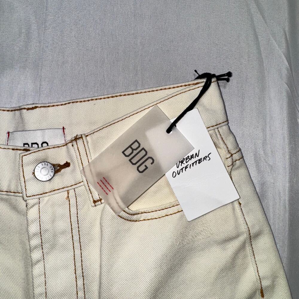 BDG Urban Outfitters Loose Straight Jeans NWT Size 24 Destroyed Ivory High Rise - Picture 16 of 16